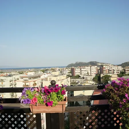 Prestigioso Attico Panoramico Villa *
