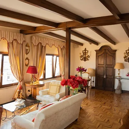 Prestigioso Attico Panoramico Villa Cagliari